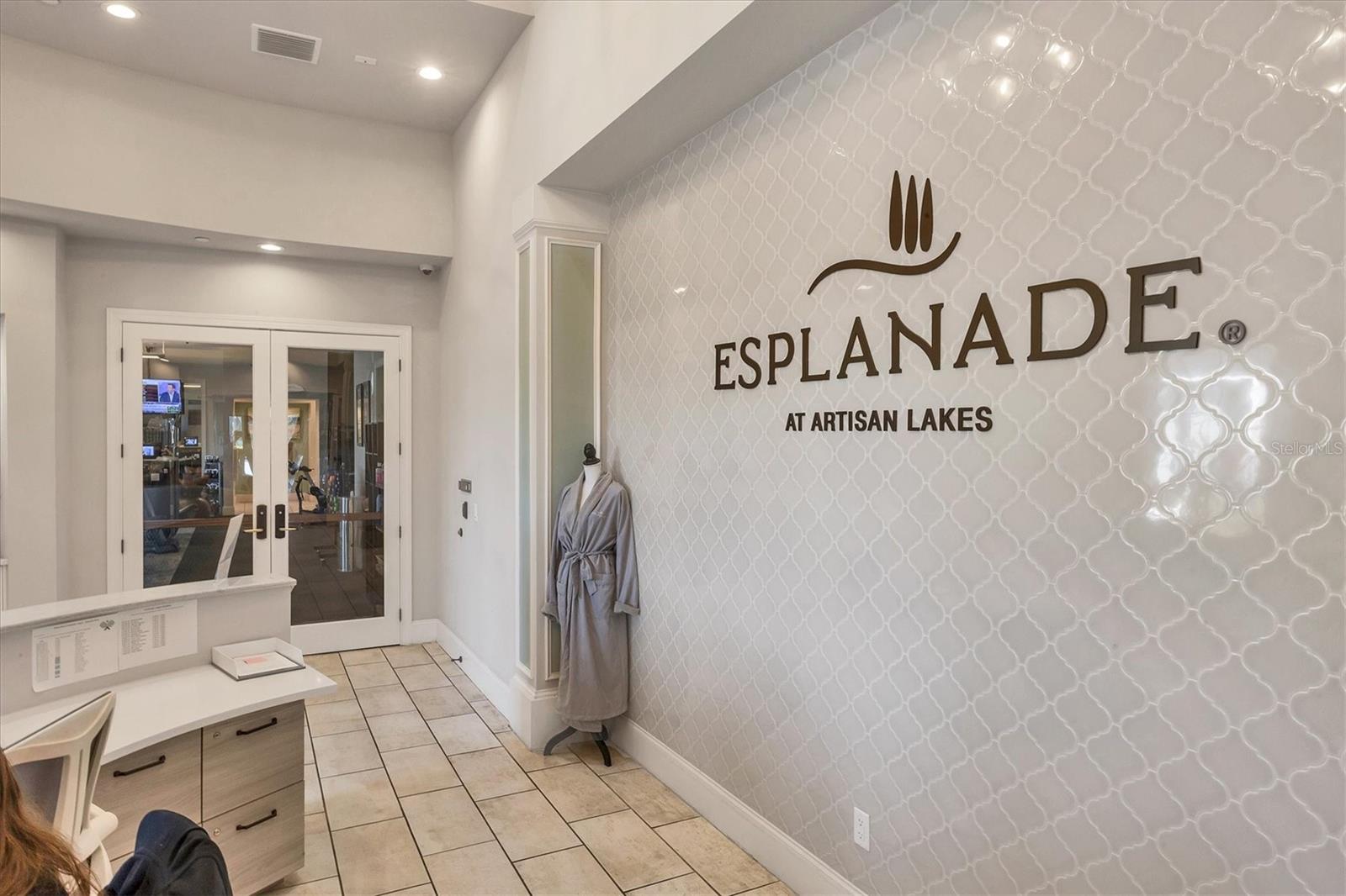 ARTISAN LAKES ESPLANADE PH II - Residential
