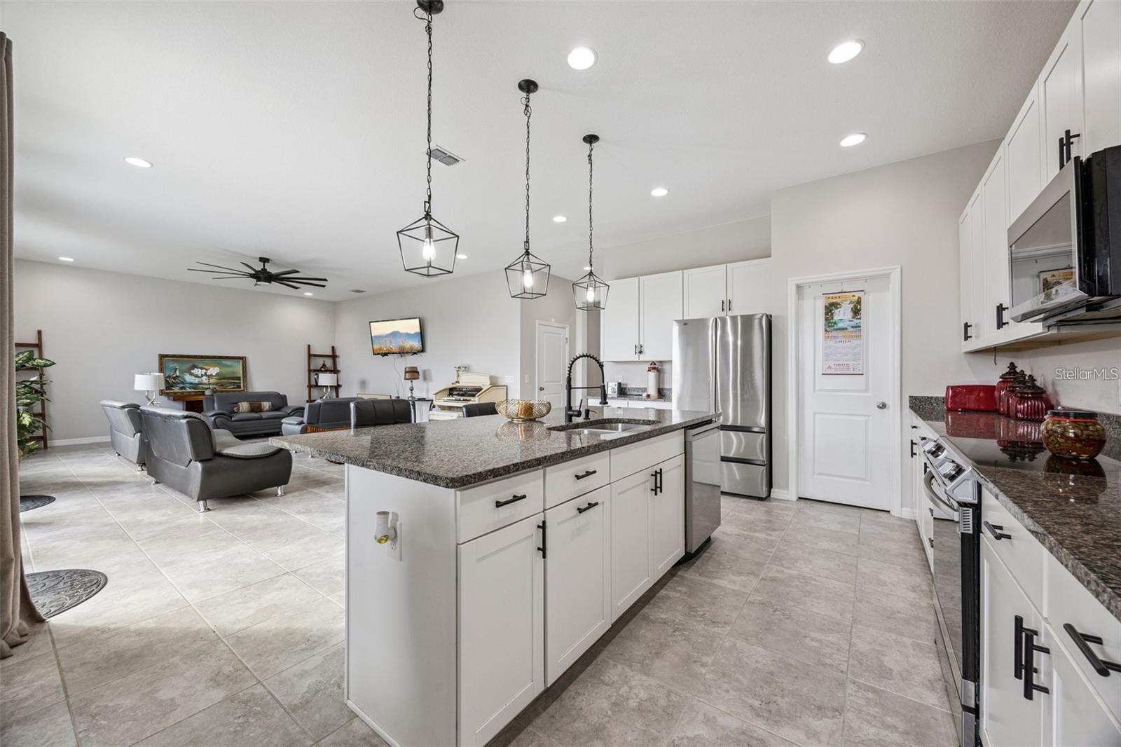 2091 BRILLANTE DRIVE