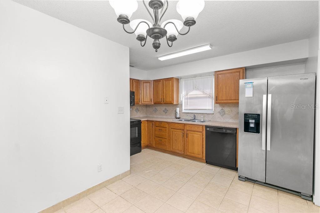 NOTTINGHAM MANOR BLDG D - Residential