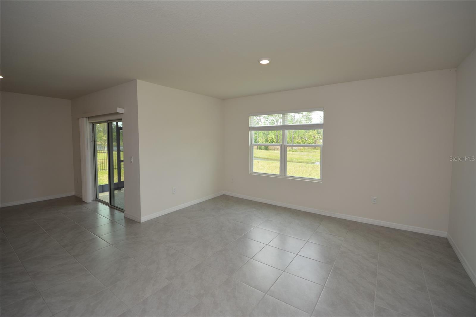 PINELAND PRD SUB PH 4 & 5 - Residential Lease