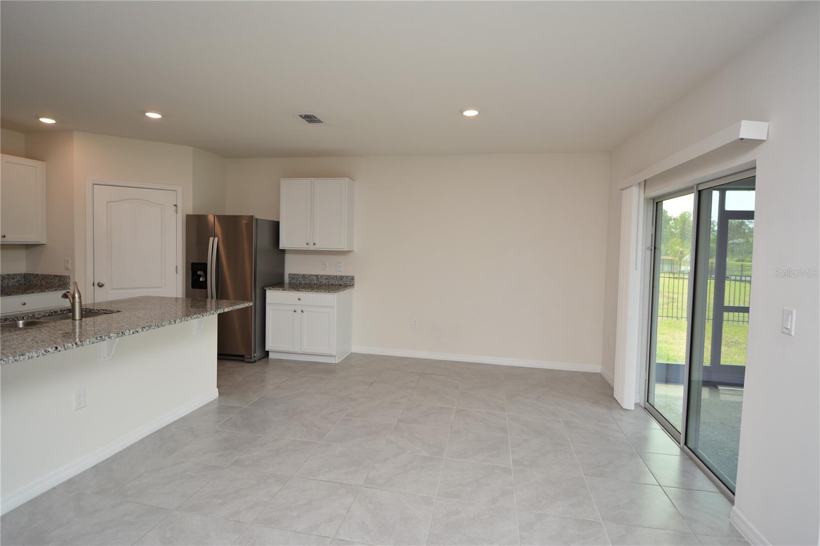 PINELAND PRD SUB PH 4 & 5 - Residential Lease