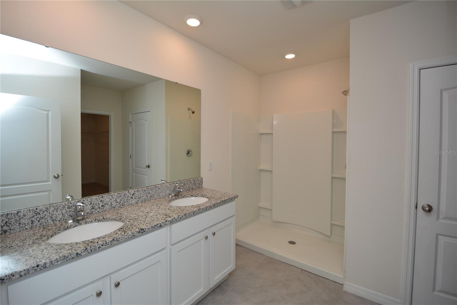 PINELAND PRD SUB PH 4 & 5 - Residential Lease