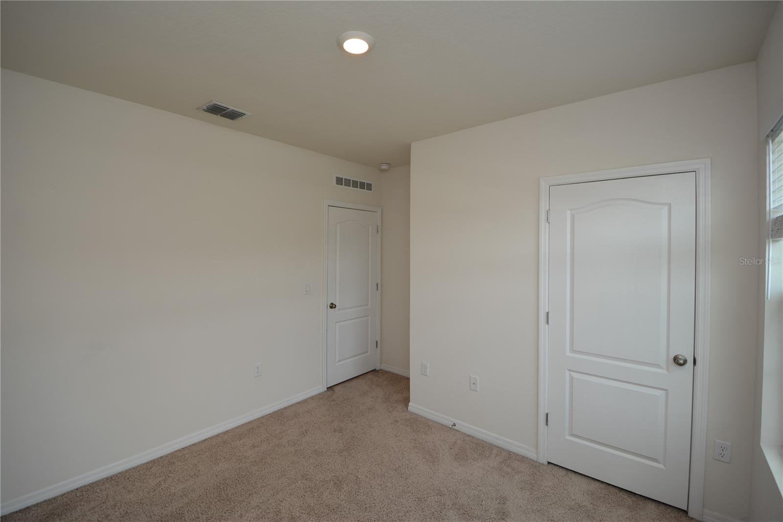 PINELAND PRD SUB PH 4 & 5 - Residential Lease