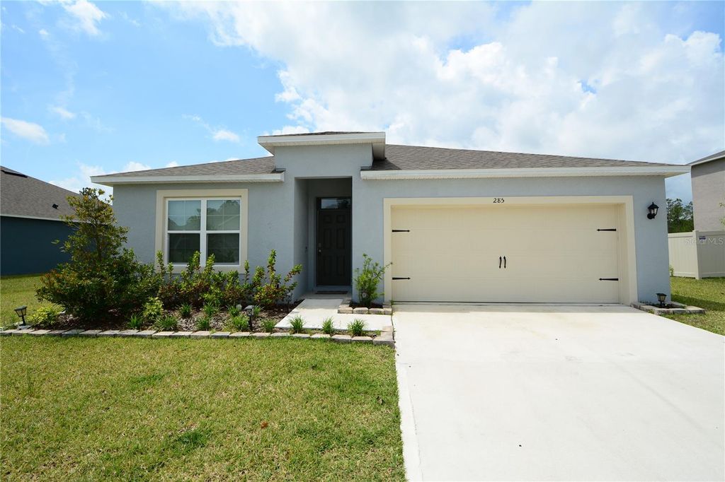 Photo of 285 Sunset Point Drive, Ormond Beach, FL 32174 (MLS # FC311805)