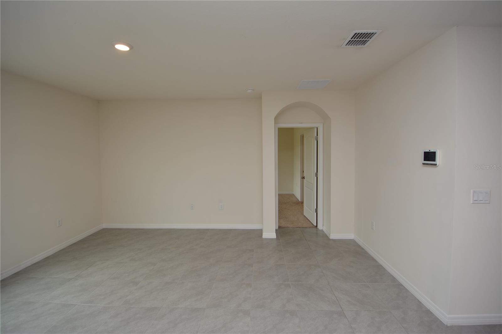 PINELAND PRD SUB PH 4 & 5 - Residential Lease