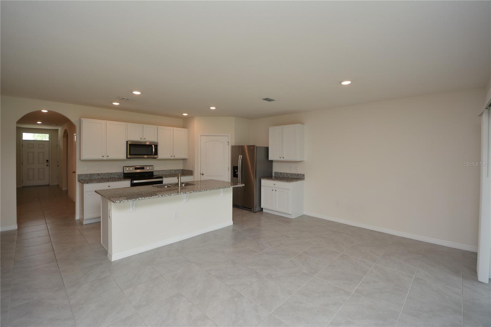 PINELAND PRD SUB PH 4 & 5 - Residential Lease