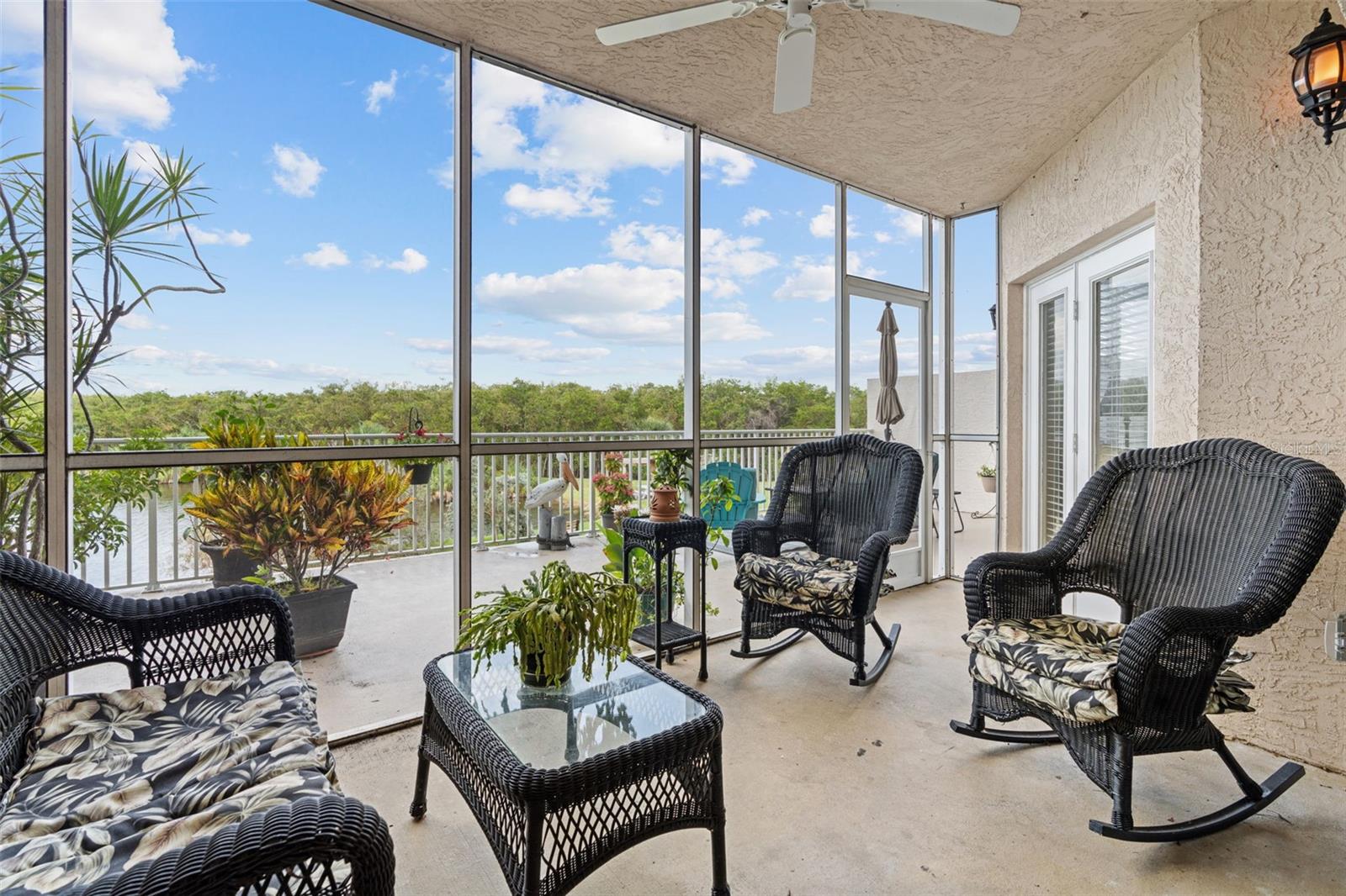 6450 SHORELINE DRIVE 9105