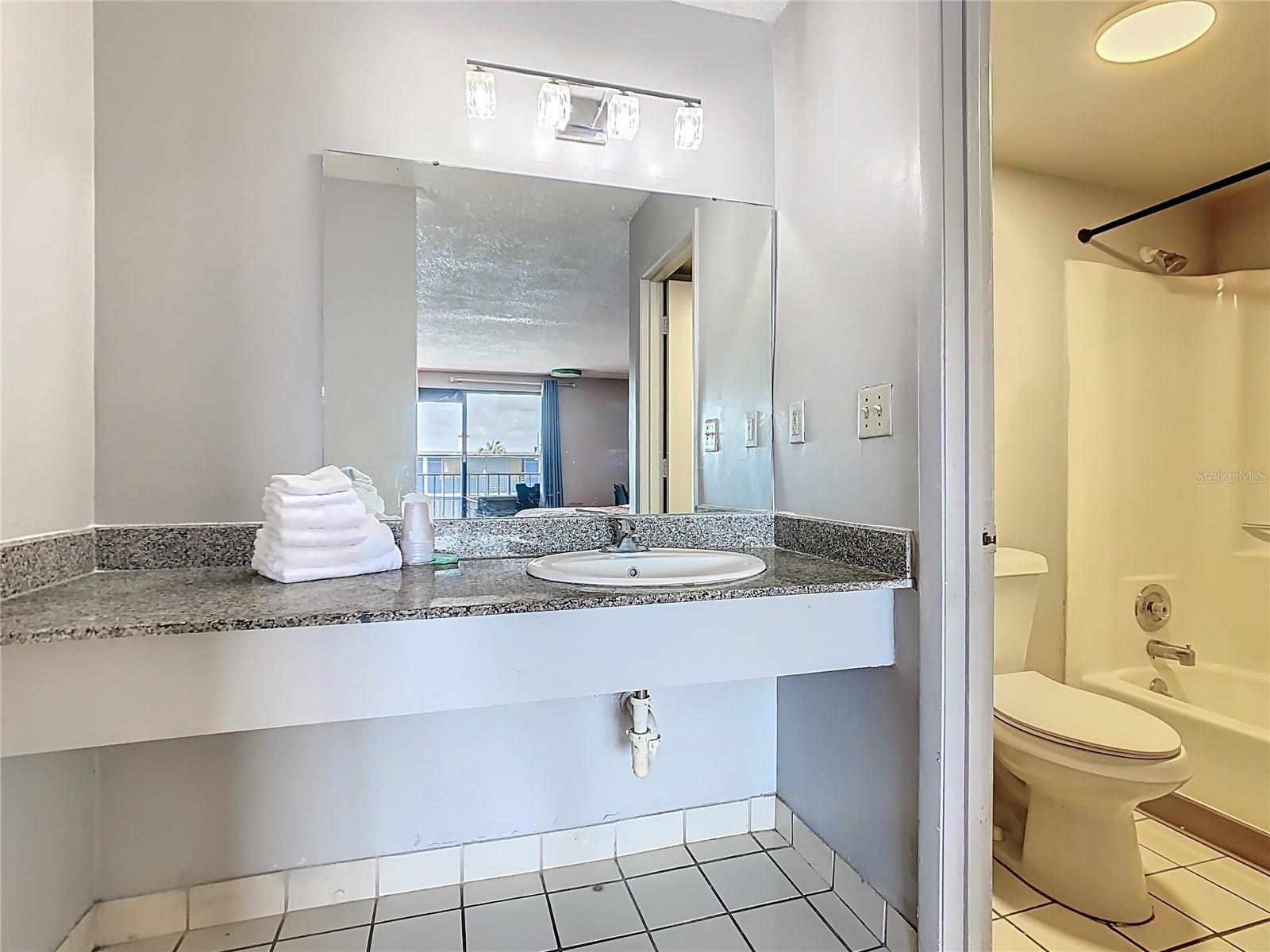 ACREAGE & UNREC - Commercial Sale