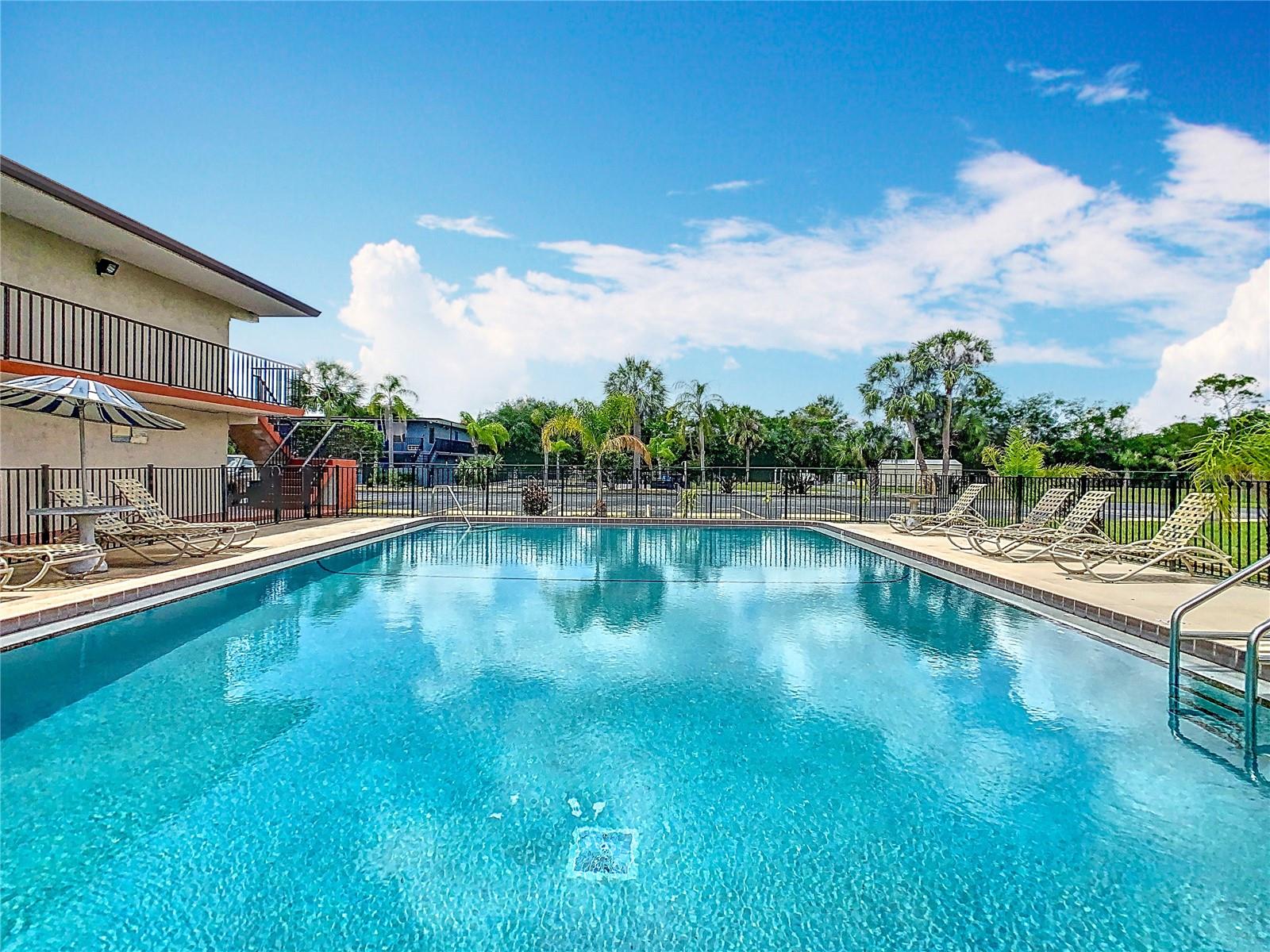 ACREAGE & UNREC - Commercial Sale