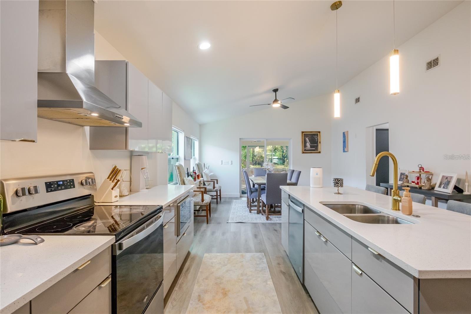 3GY | HAMNER'S W E ROME AVENUE ESTATES - Residential