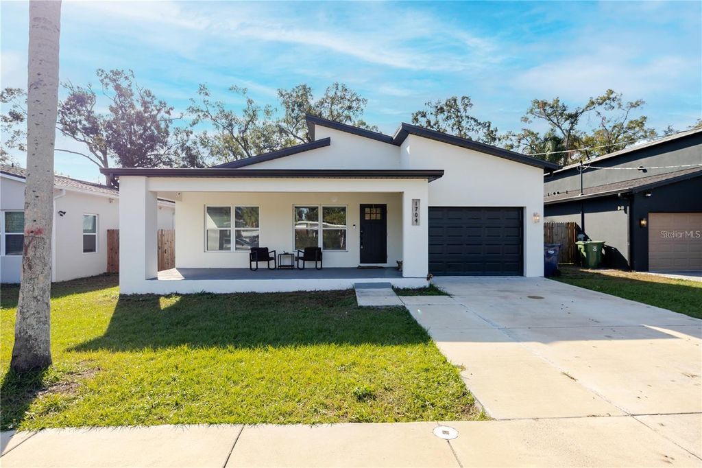 Photo of 1704 W Hanna Avenue, Tampa, FL 33604 (MLS # L4961916)