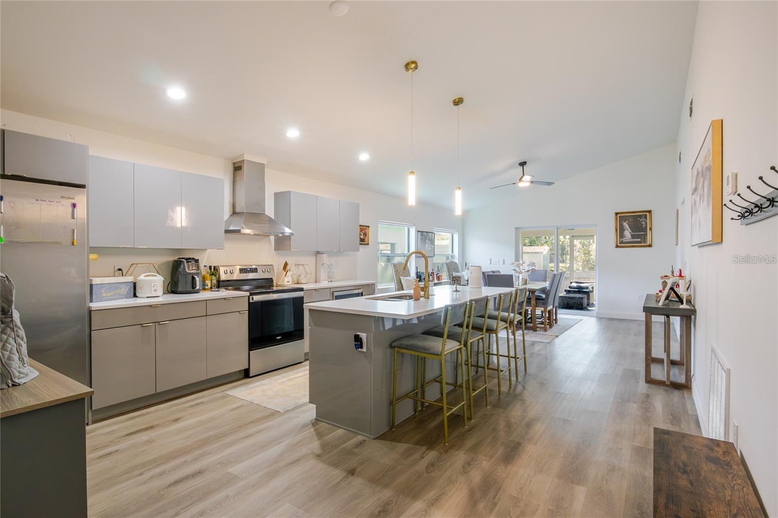 3GY | HAMNER'S W E ROME AVENUE ESTATES - Residential