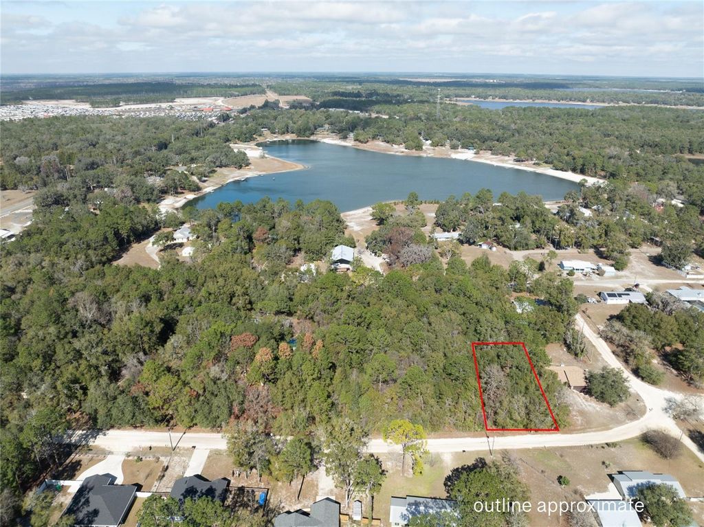 Photo of 0 SE 51st Street Lot 25, Keystone Heights, FL 32656 (MLS # GC536696)