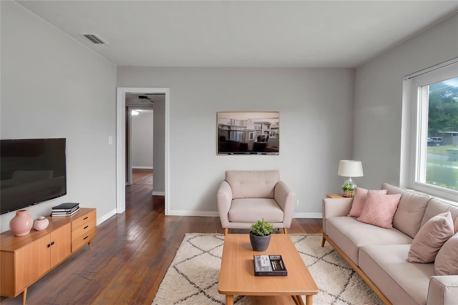 LEESBURG FLORADEL - Residential