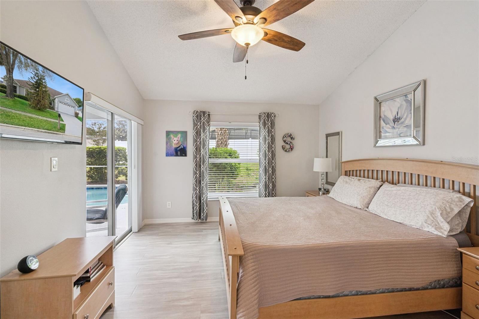 GREATER GROVES - Residential