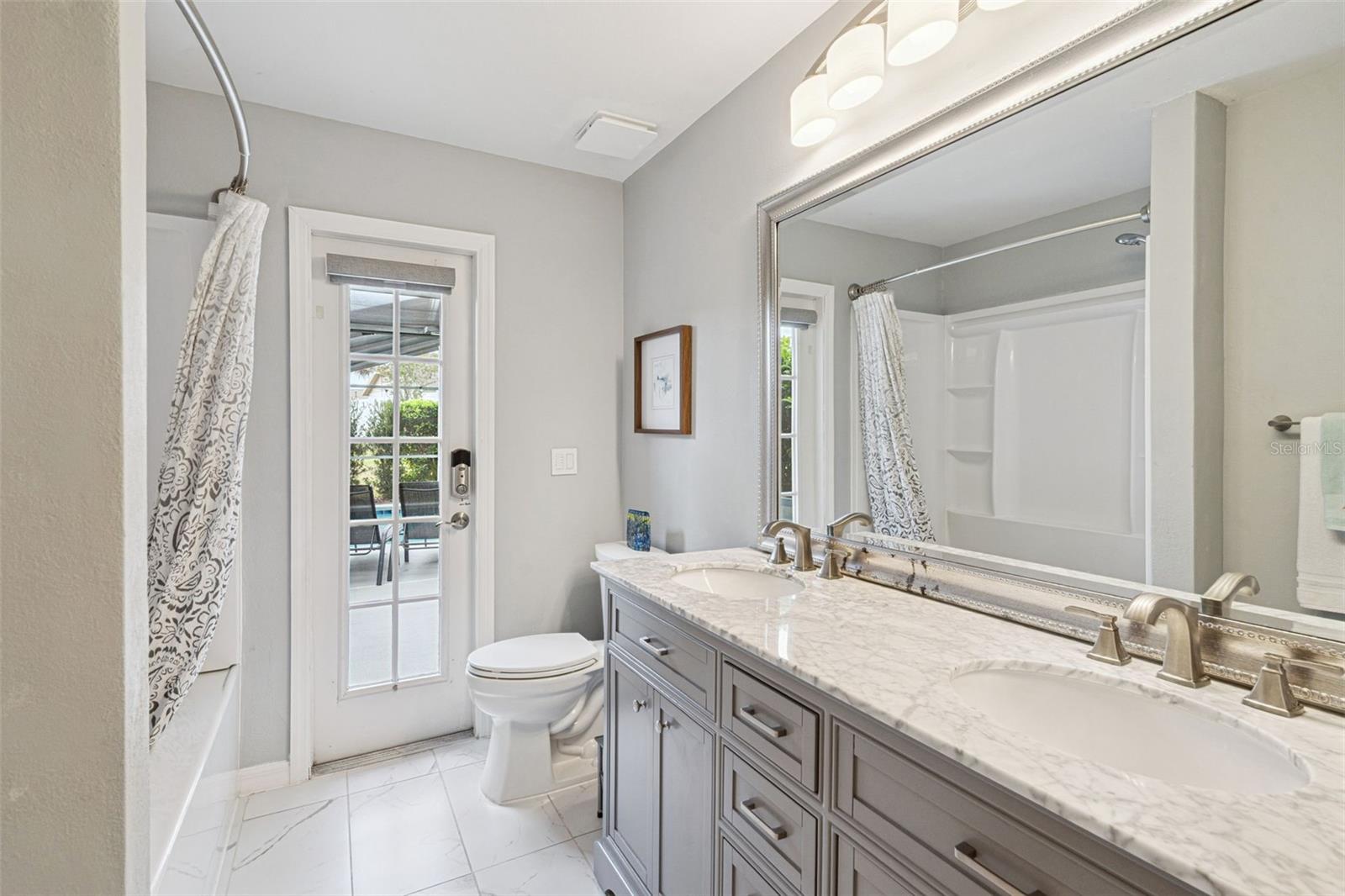 GREATER GROVES - Residential