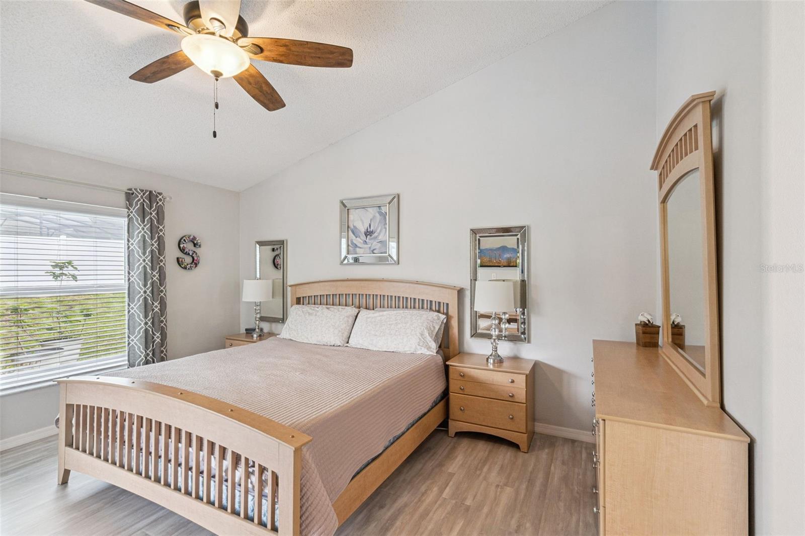 GREATER GROVES - Residential