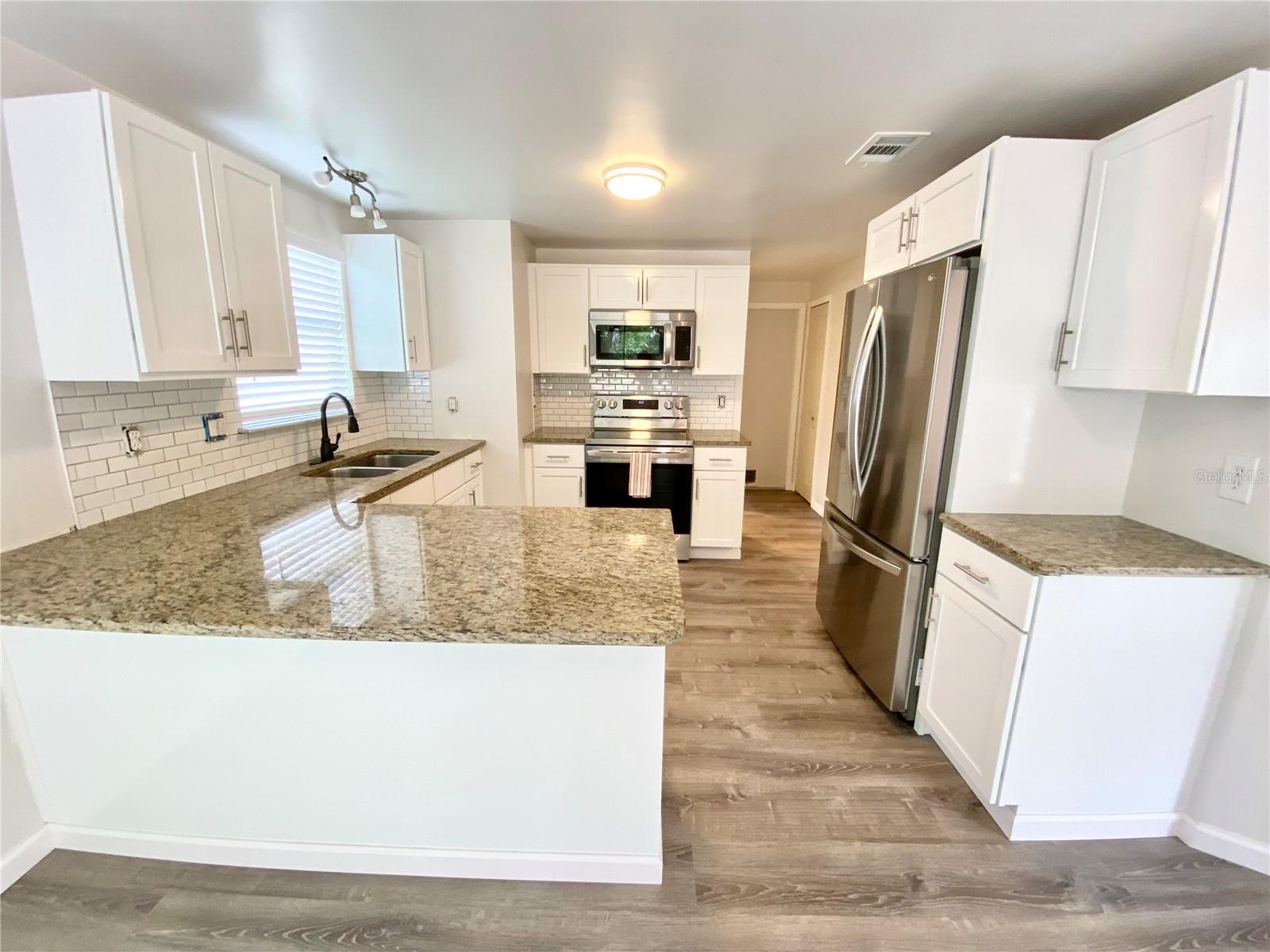 CEDAR GROVE - Residential Lease