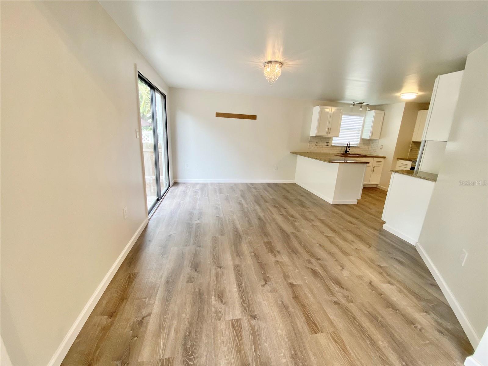 CEDAR GROVE - Residential Lease