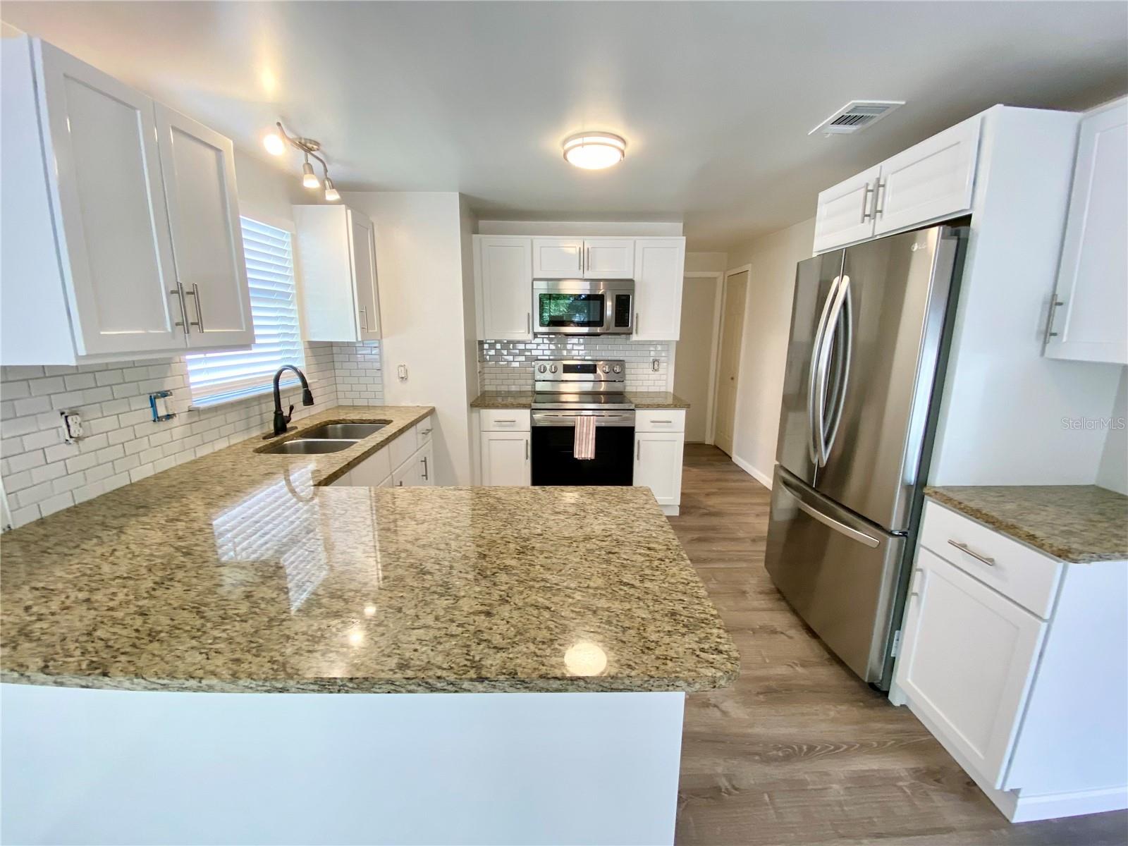 CEDAR GROVE - Residential Lease