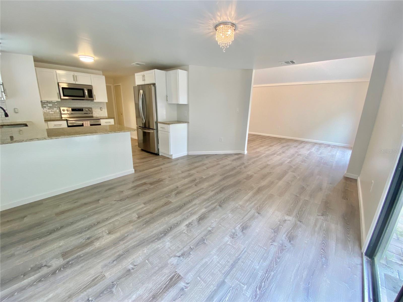 CEDAR GROVE - Residential Lease