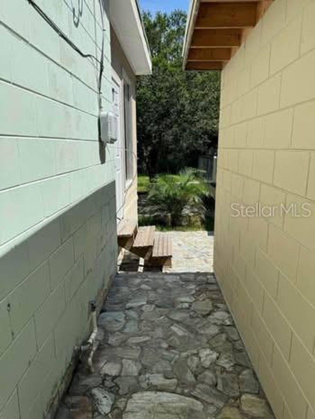 Photo of 1907 E Mulberry #2 Drive, Tampa, FL 33604 (MLS # TB8470661)