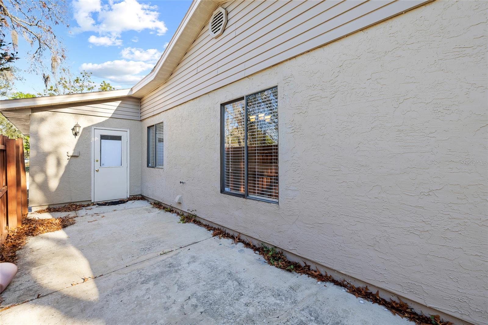 THE GLEN AT RIVER RIDGE - Residential