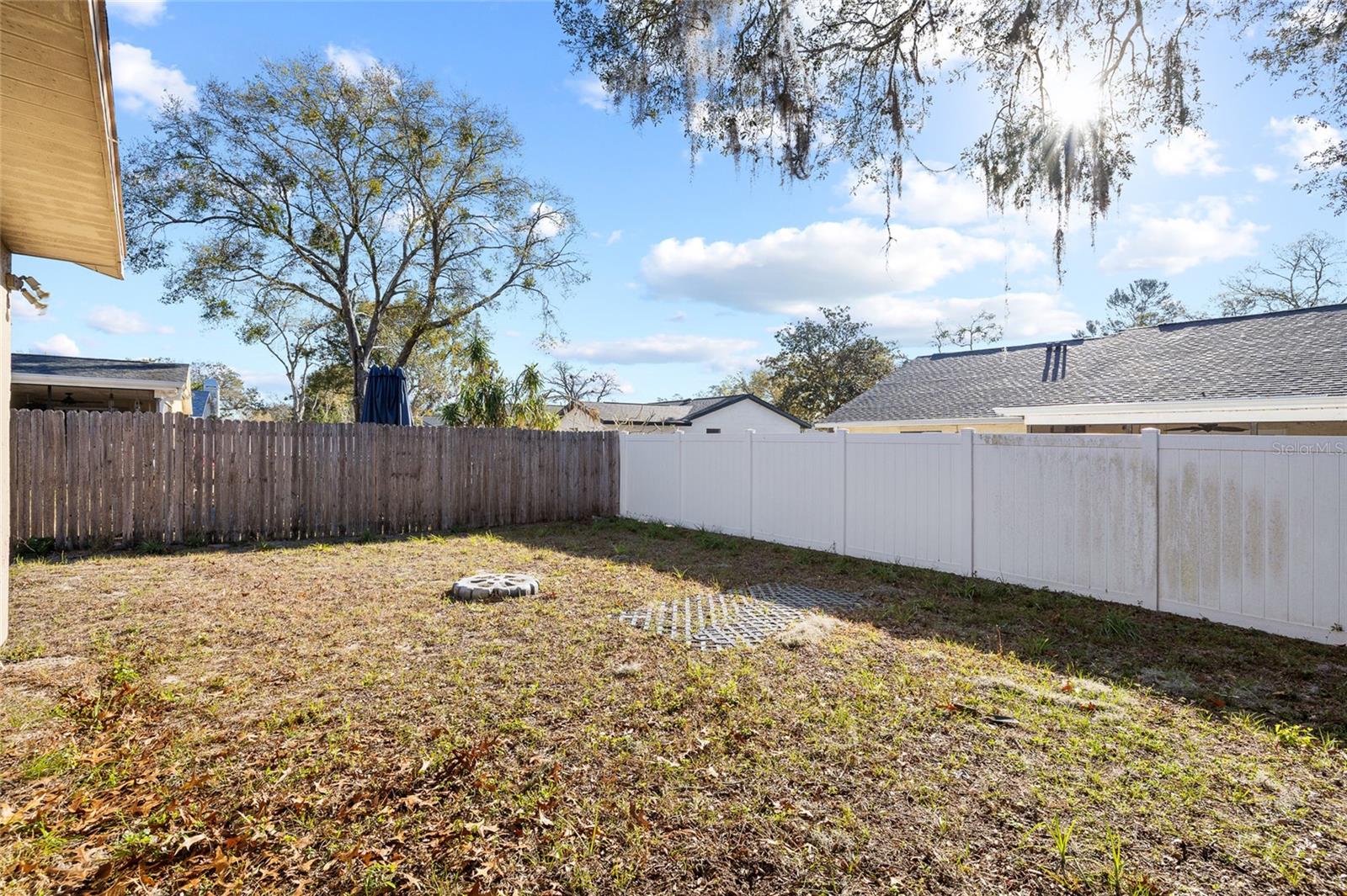 THE GLEN AT RIVER RIDGE - Residential