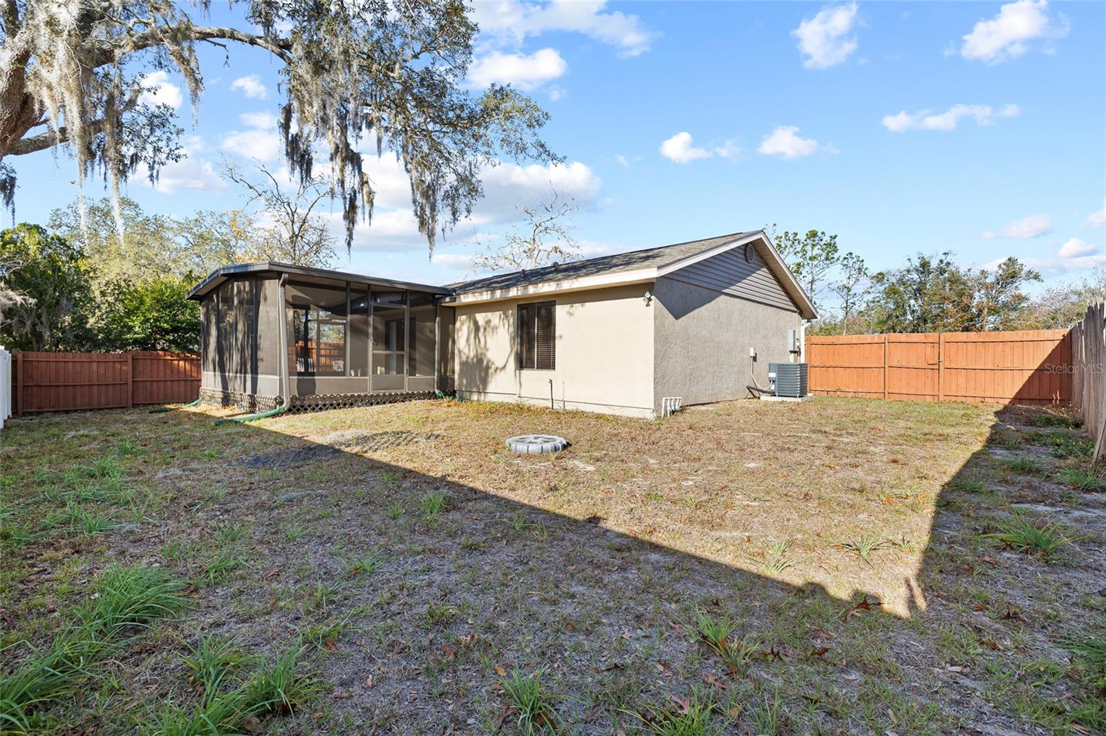 THE GLEN AT RIVER RIDGE - Residential