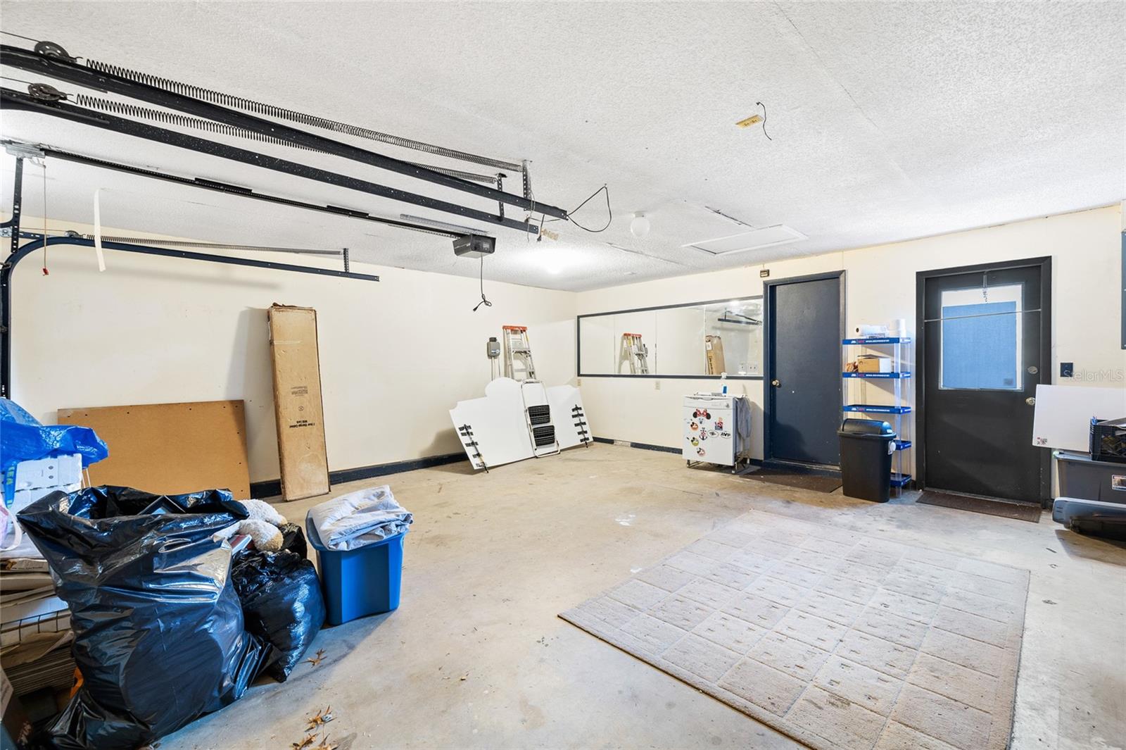 THE GLEN AT RIVER RIDGE - Residential