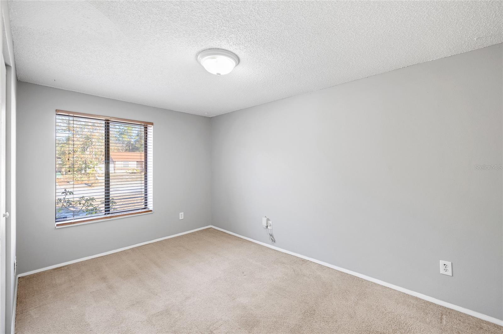 THE GLEN AT RIVER RIDGE - Residential