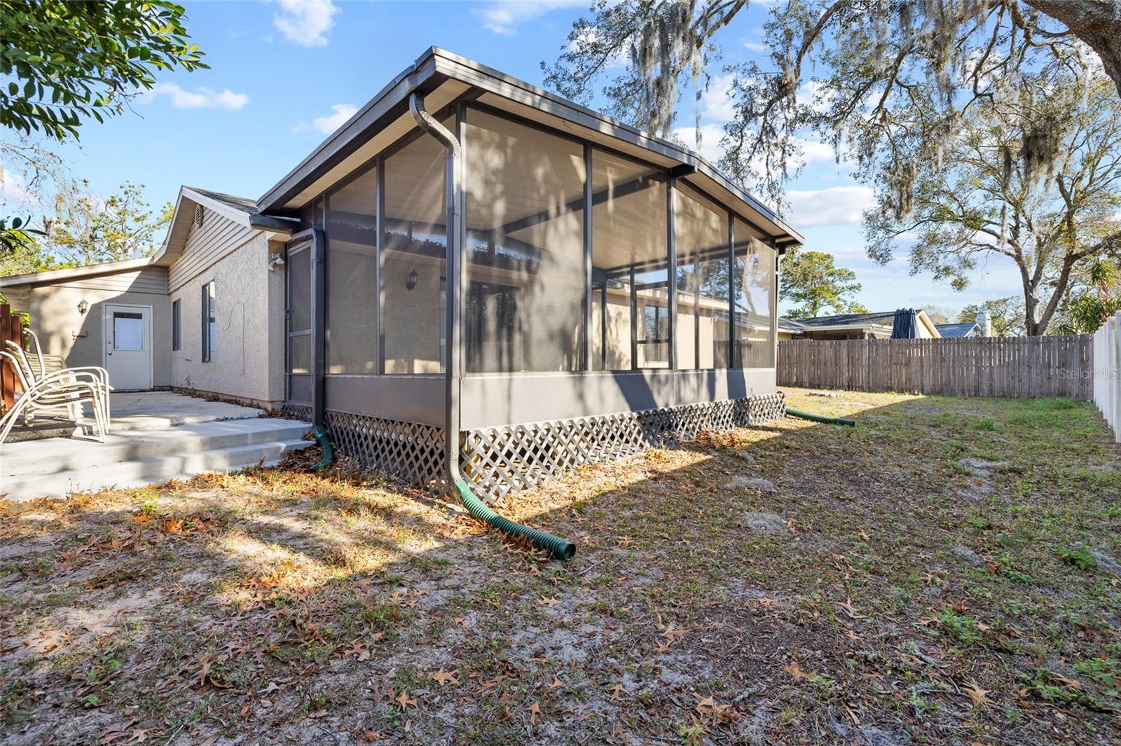 THE GLEN AT RIVER RIDGE - Residential