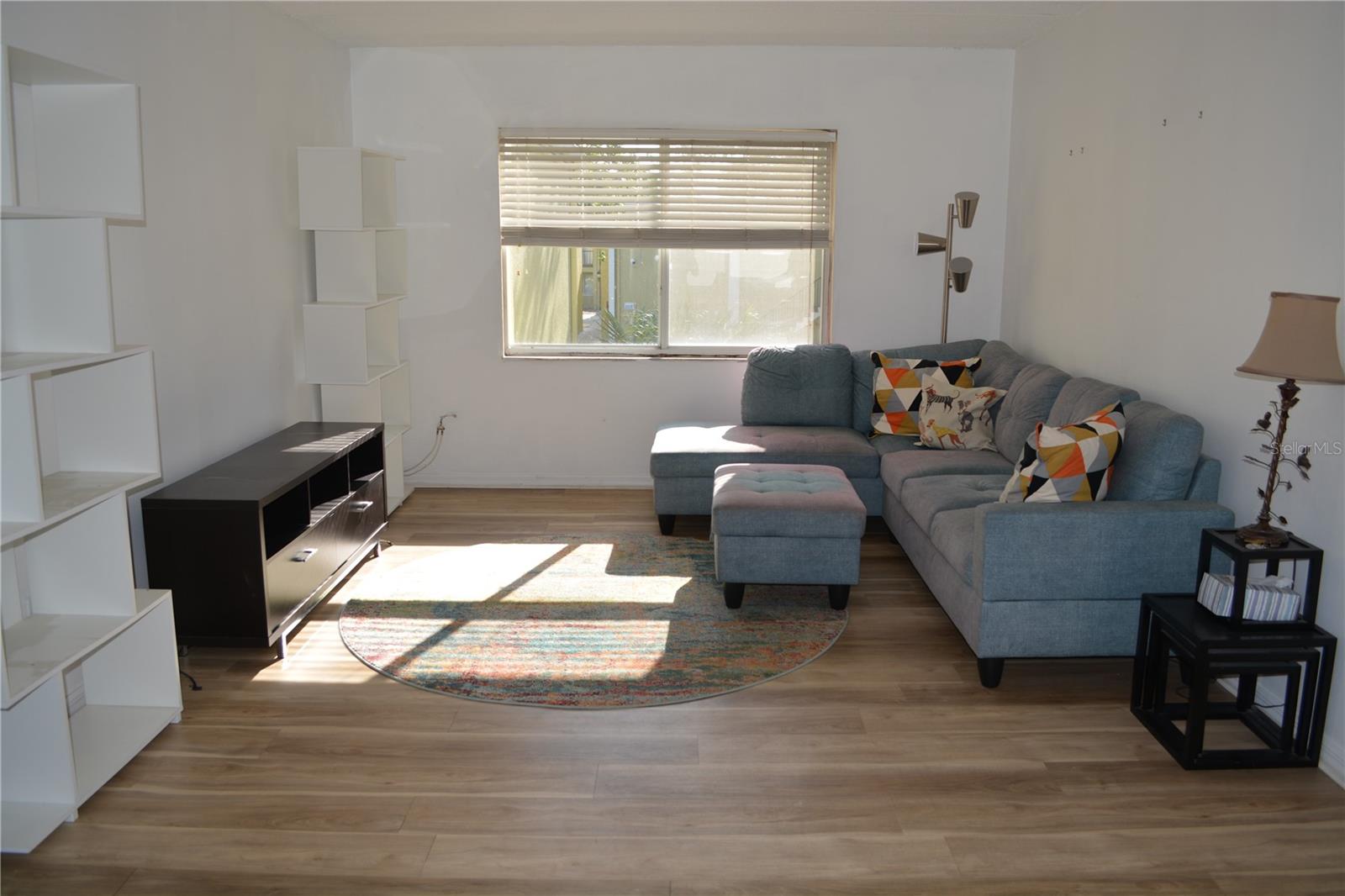 3206 W AZEELE STREET 227