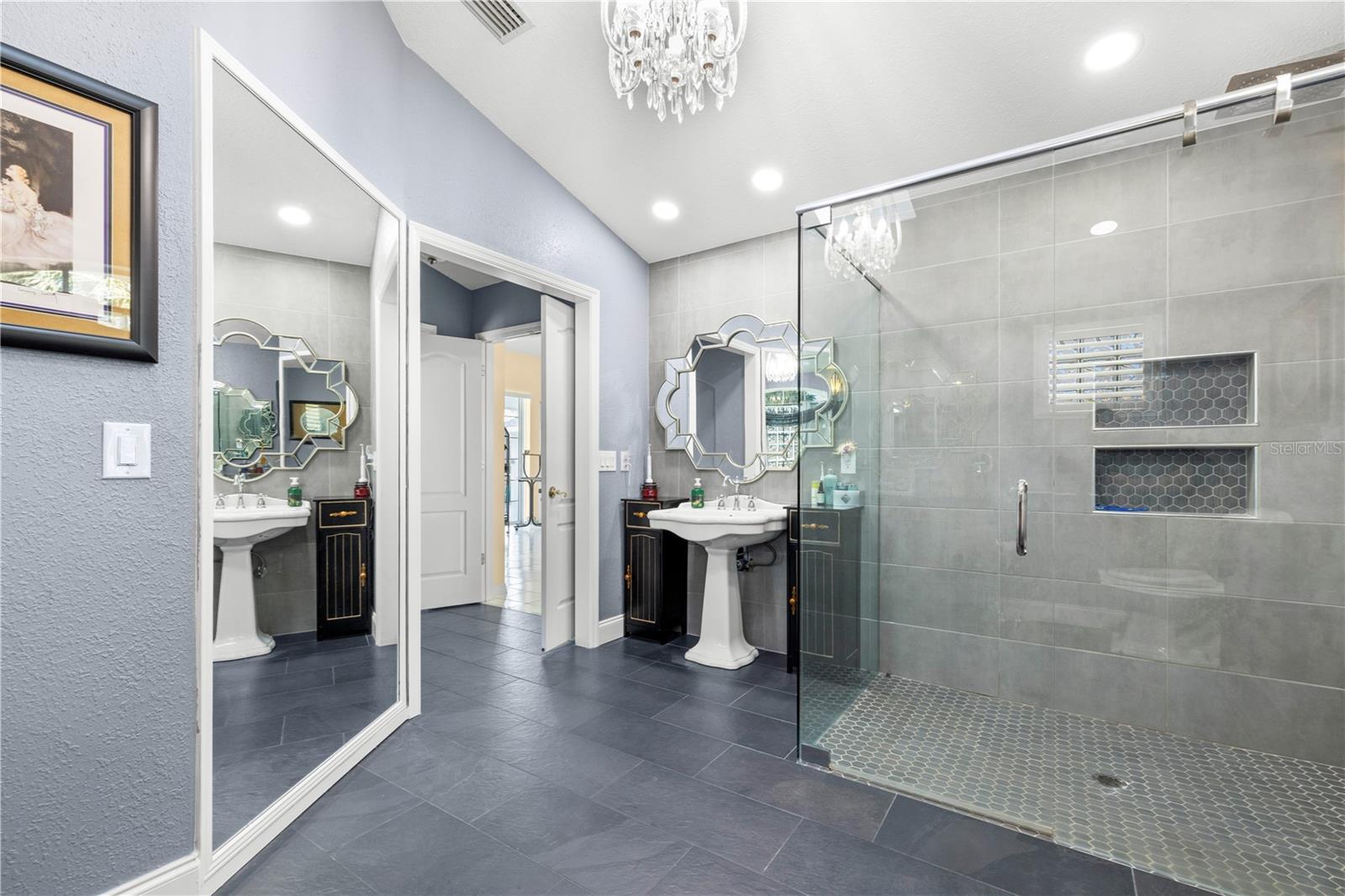 BROADMOOR ROTONDA WEST - Residential