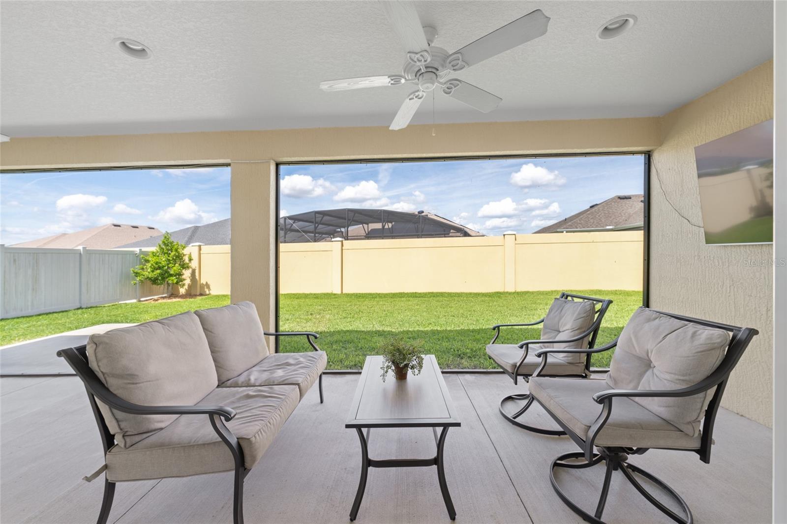 VILLAGES/SOUTHERN OAKS UN 124 - Residential