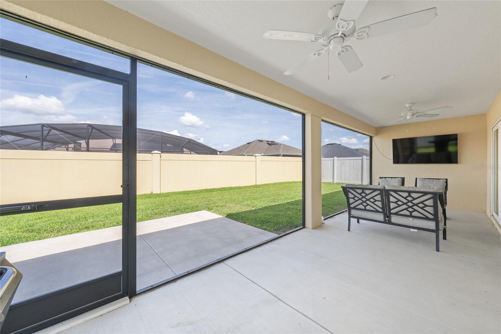 VILLAGES/SOUTHERN OAKS UN 124 - Residential
