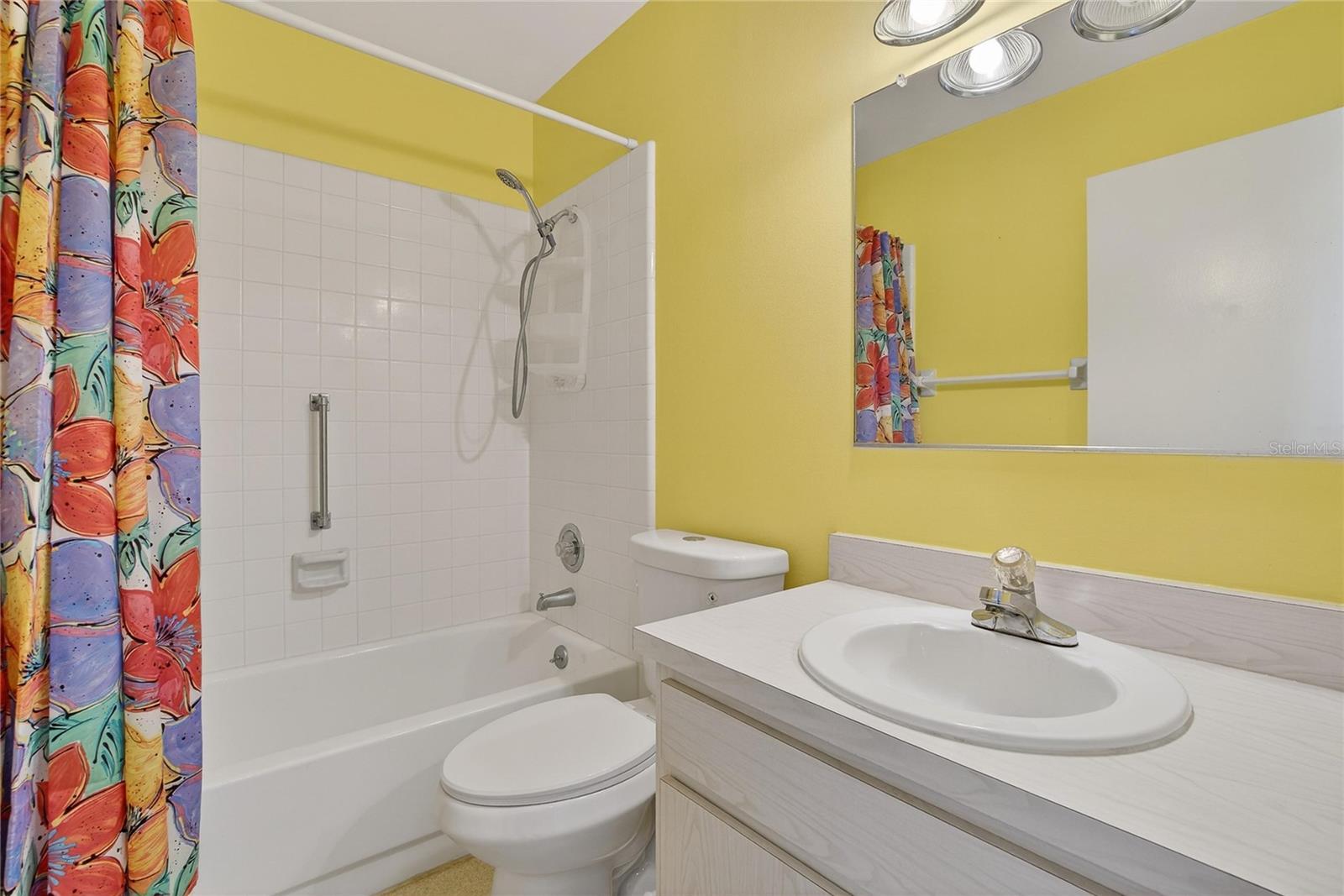 GLOUCESTER M CONDO - Residential