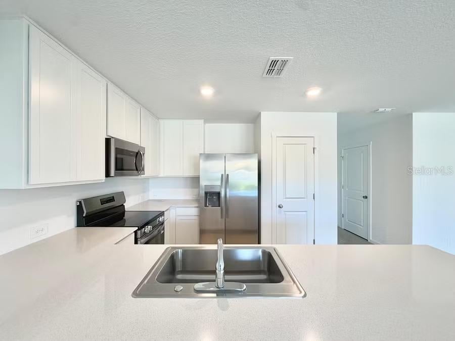 Photo of 836 Lynx Street, Davenport, FL 33837 (MLS # S5160012)