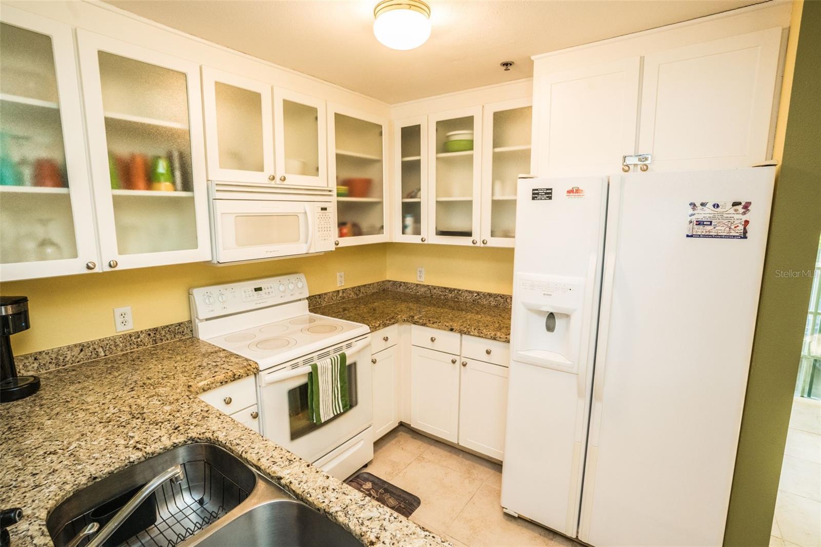 BAHIA BEACH TWNHMS PH 1A - Residential