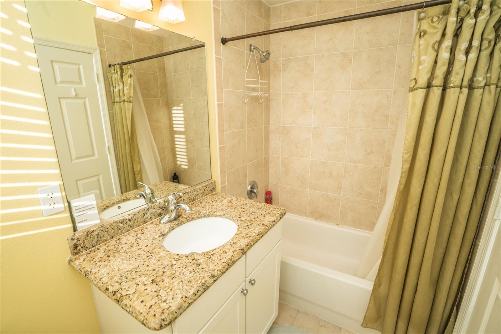 BAHIA BEACH TWNHMS PH 1A - Residential