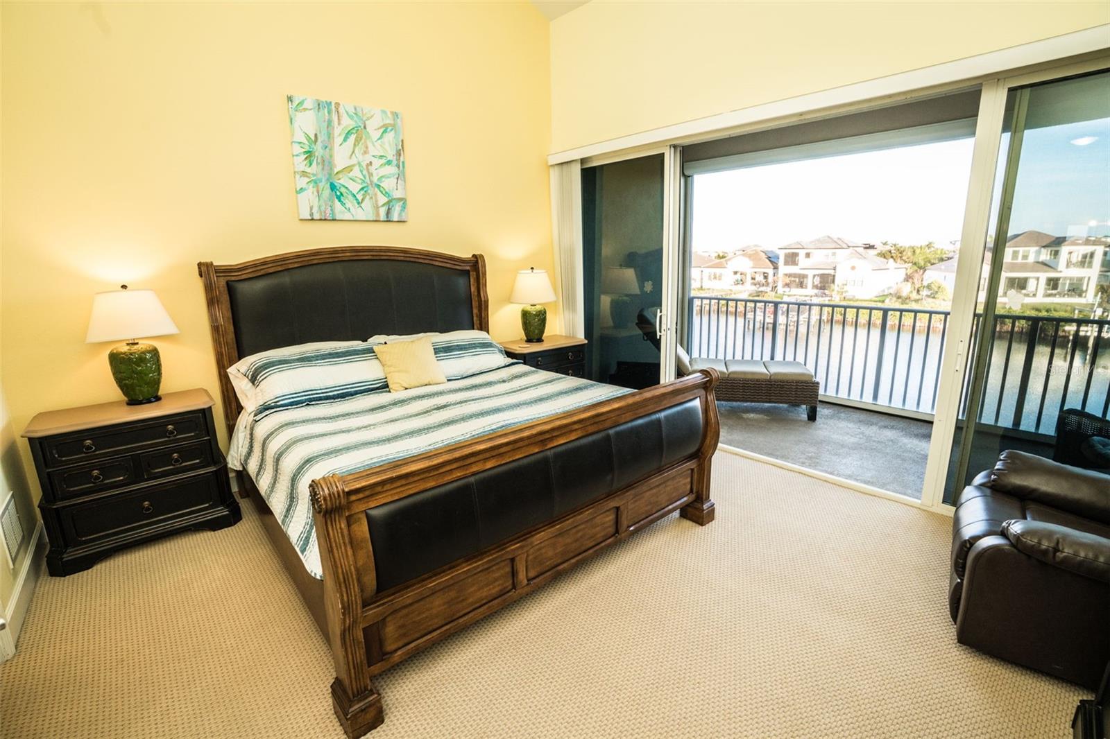 BAHIA BEACH TWNHMS PH 1A - Residential