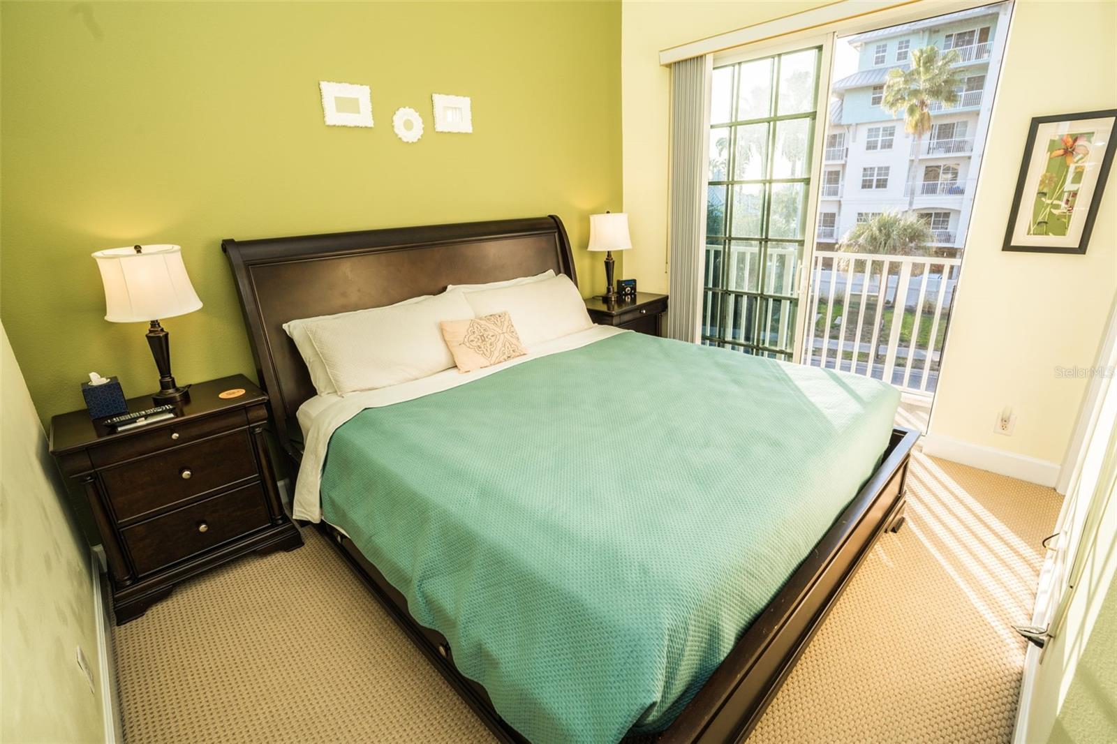 BAHIA BEACH TWNHMS PH 1A - Residential