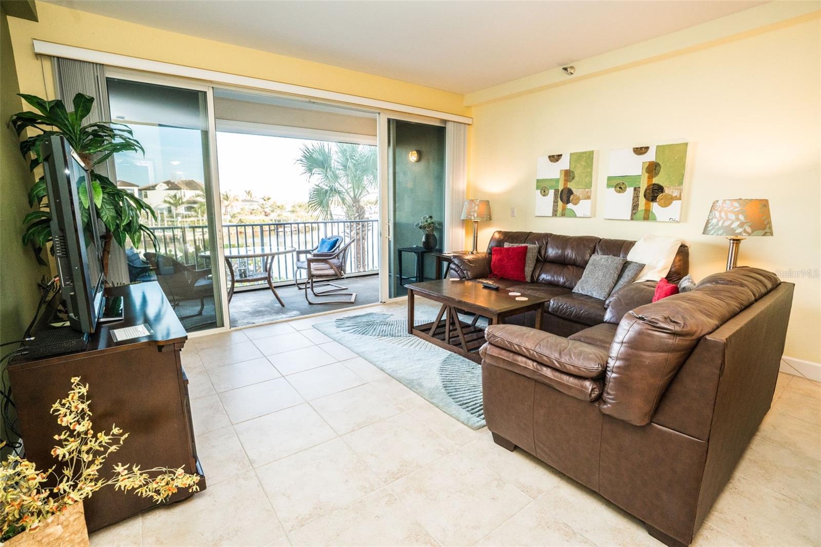 BAHIA BEACH TWNHMS PH 1A - Residential