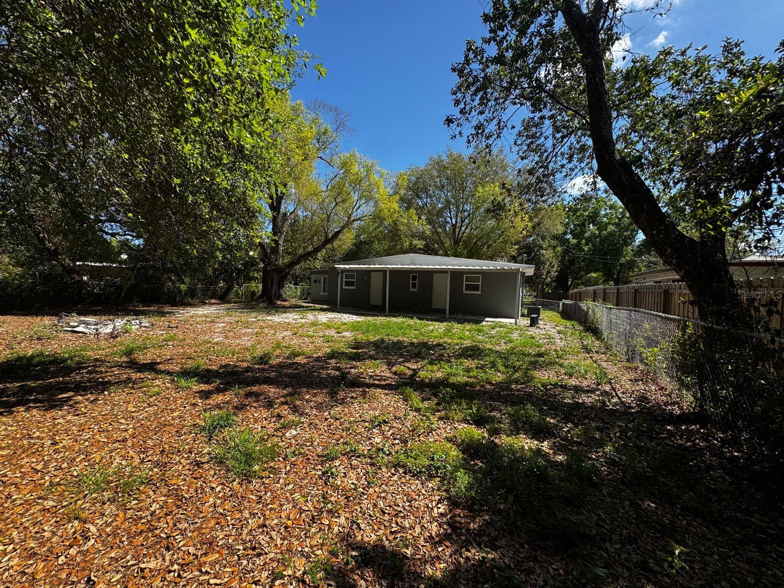 ROSEWOOD MANOR - Residential