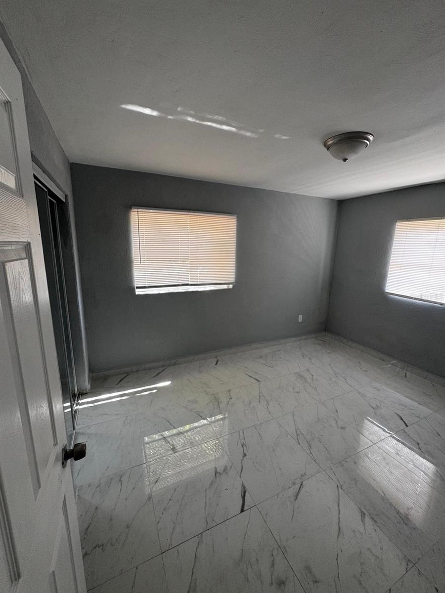 ROSEWOOD MANOR - Residential