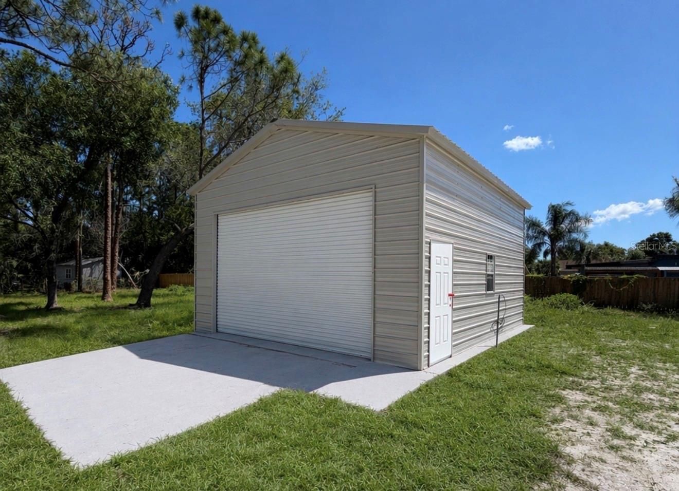 CANAVERAL GROVES - Residential