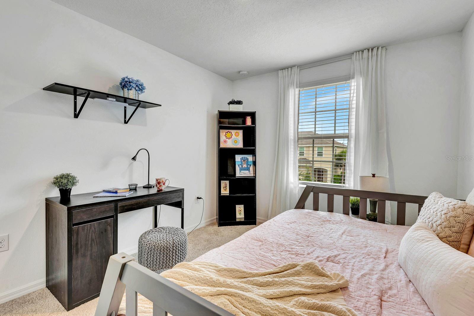 SORRENTO PH II - Residential Lease