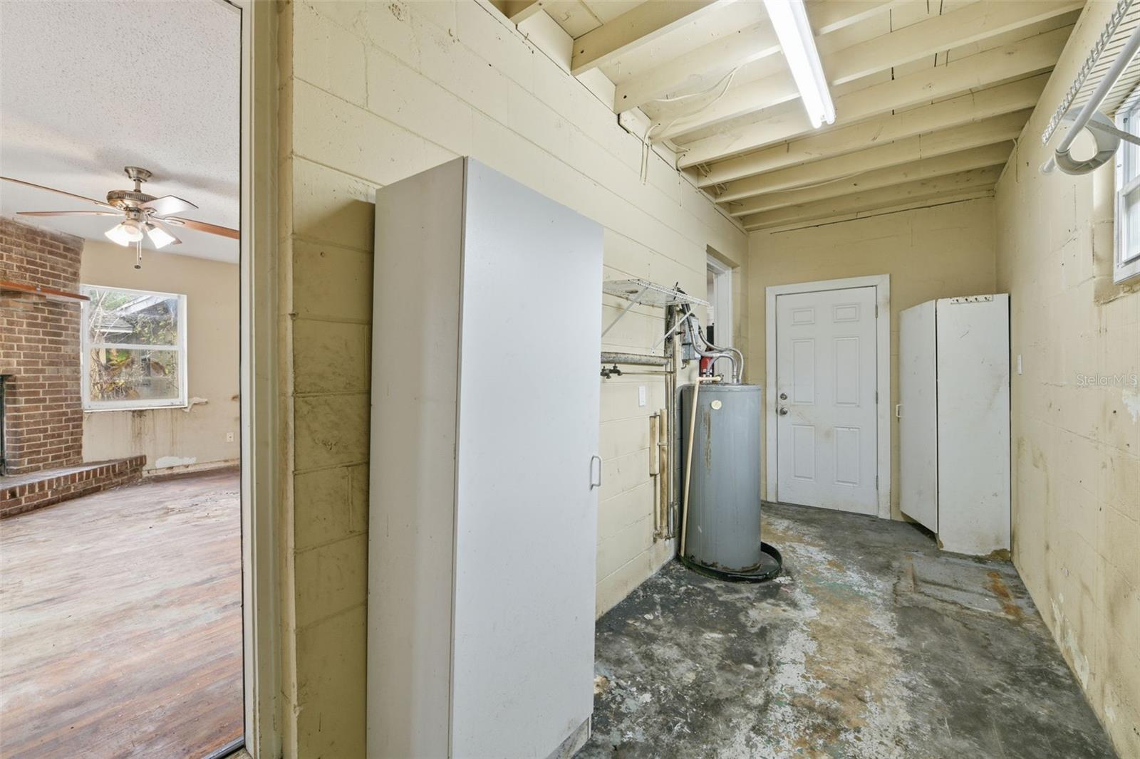 PALM HEIGHTS - Residential