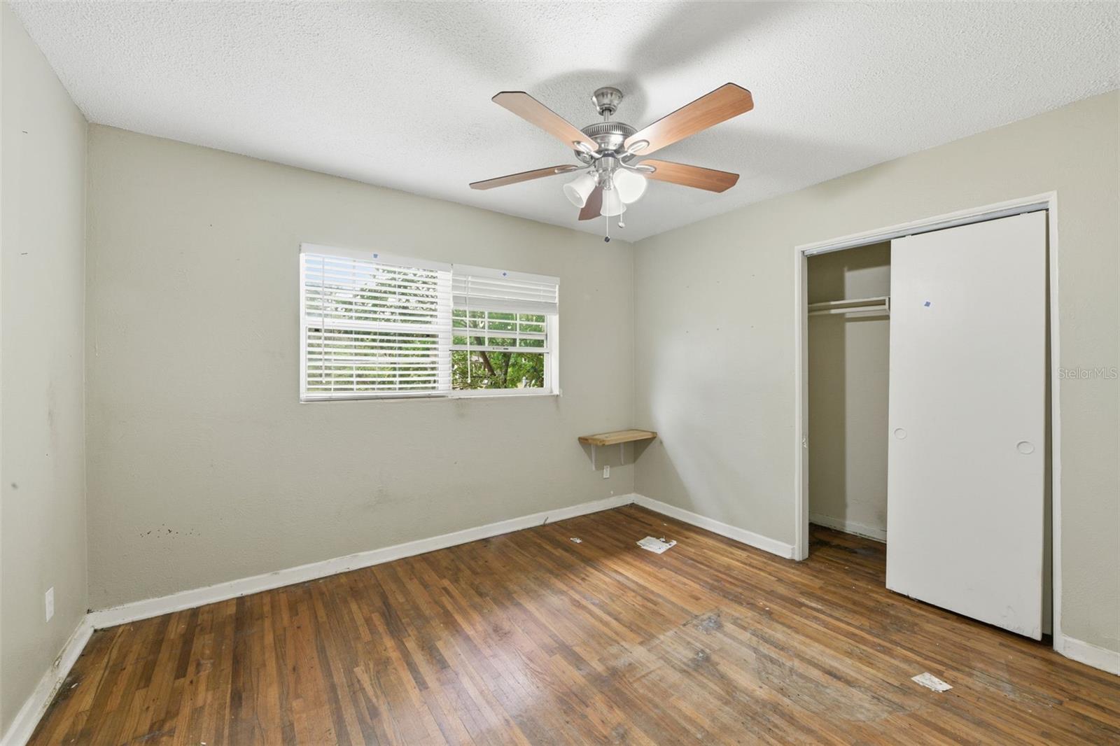 PALM HEIGHTS - Residential