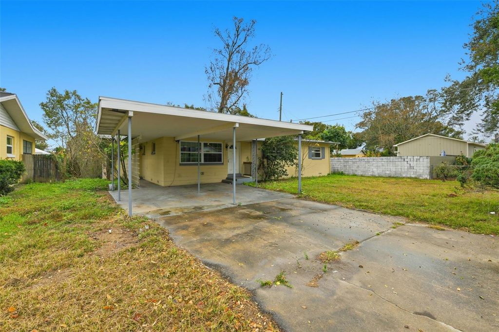 Photo of 4228 Sky Line Drive, Orlando, FL 32810 (MLS # O6376396)